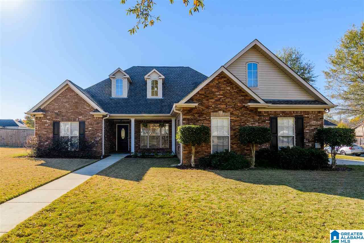 135 Silverstone Lane Alabaster, AL 35007 - Photo 1 of 50