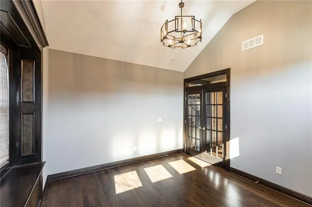 $999,000 | 15701 Canterbury Street, Overland Park, KS 66224