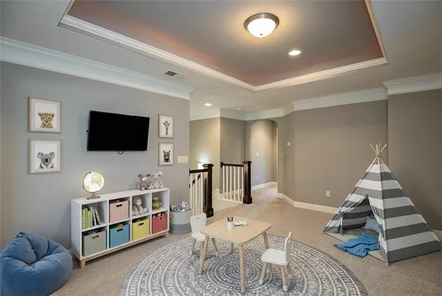 $999,000 | 15701 Canterbury Street, Overland Park, KS 66224