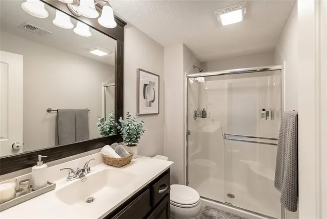 $999,000 | 15701 Canterbury Street, Overland Park, KS 66224