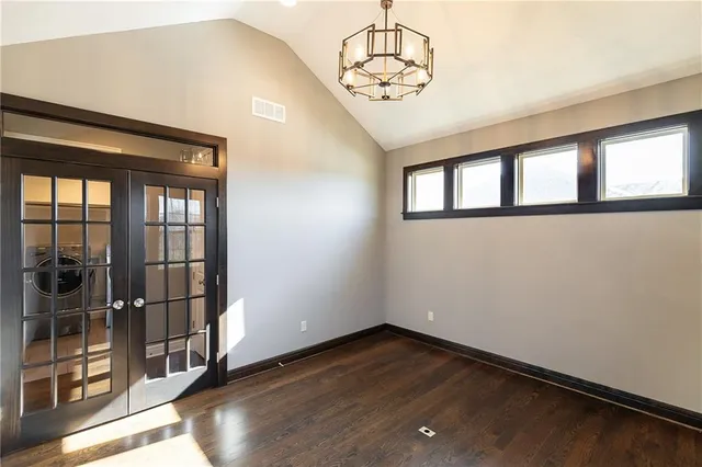 $999,000 | 15701 Canterbury Street, Overland Park, KS 66224