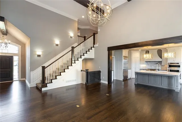 $999,000 | 15701 Canterbury Street, Overland Park, KS 66224