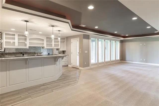 $999,000 | 15701 Canterbury Street, Overland Park, KS 66224