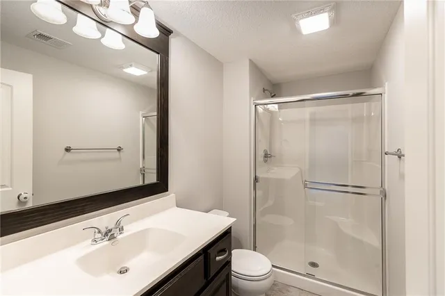 $999,000 | 15701 Canterbury Street, Overland Park, KS 66224