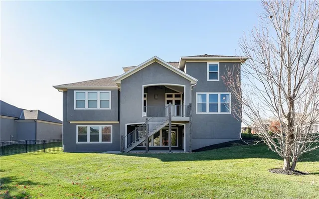 $999,000 | 15701 Canterbury Street, Overland Park, KS 66224
