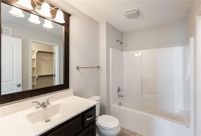 $999,000 | 15701 Canterbury Street, Overland Park, KS 66224