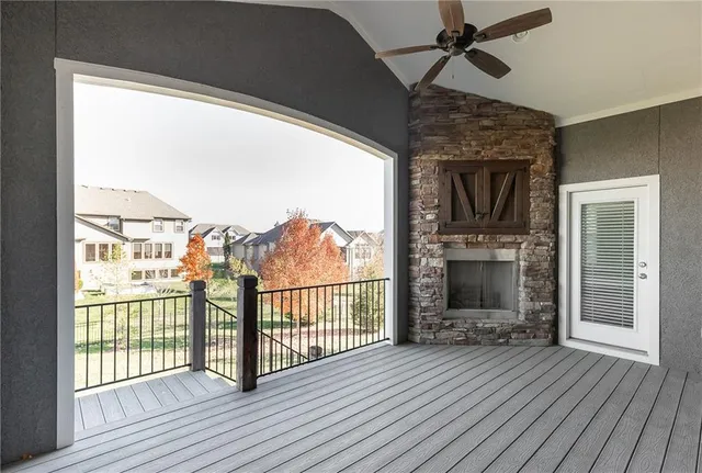 $999,000 | 15701 Canterbury Street, Overland Park, KS 66224