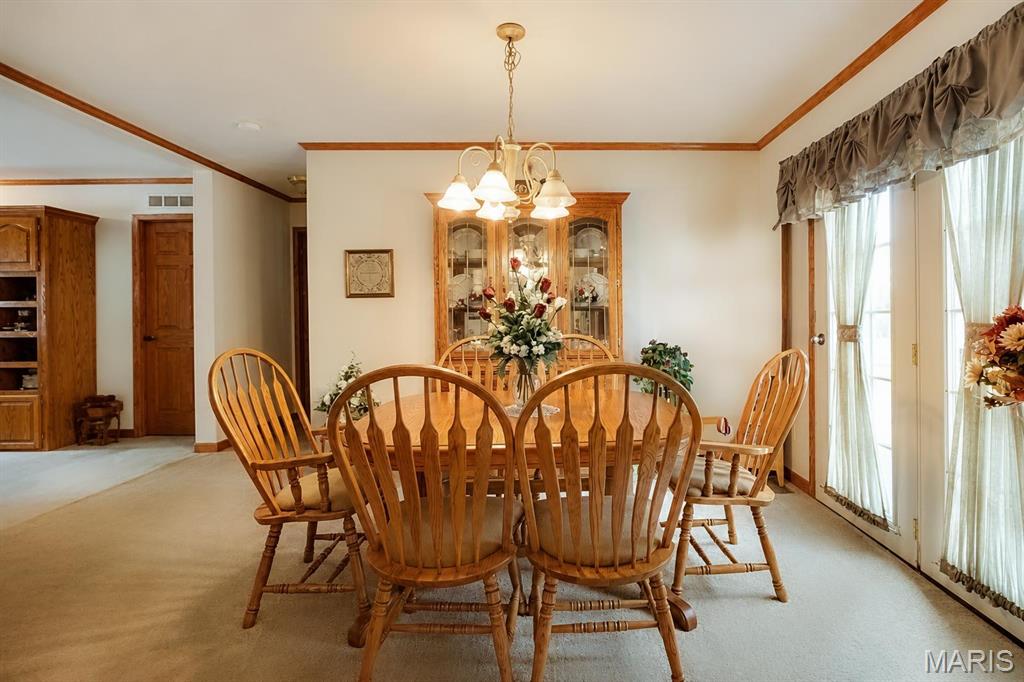 1711 Methodist Street Carlyle, IL 62231 - Photo 2 of 43