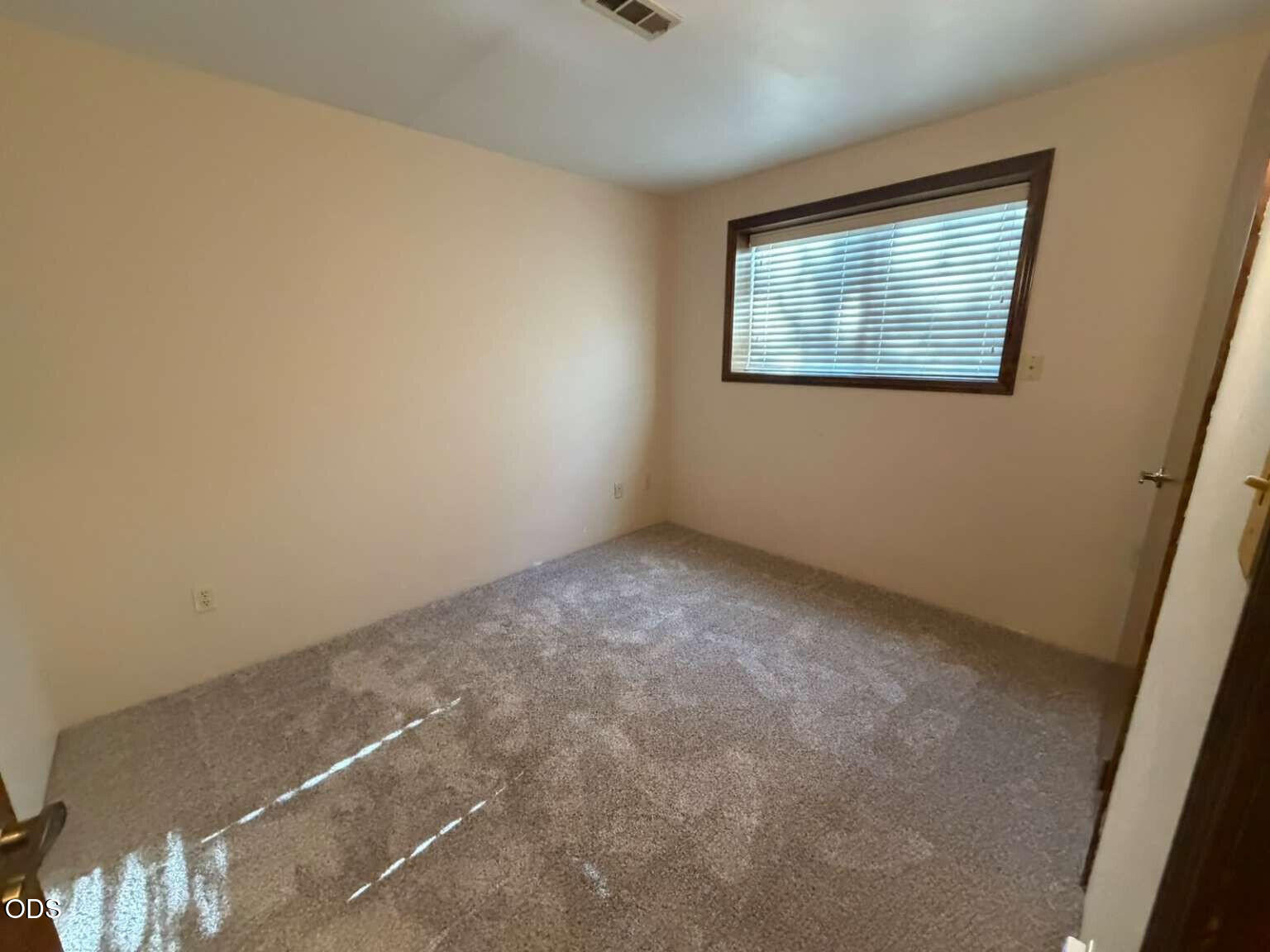 2586 Freedom Way Medford, OR 97504 - Photo 10 of 26