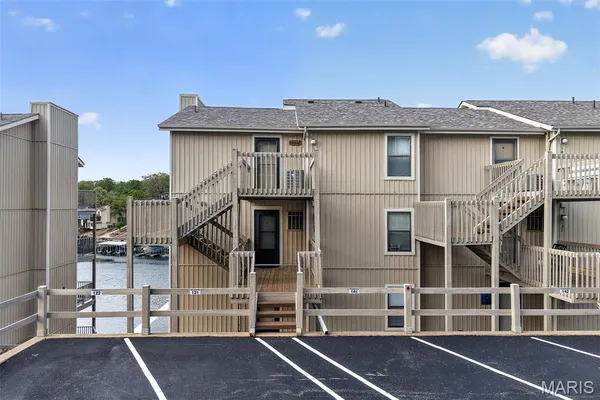 $259,900 | 131 Indian Pointe, Osage Beach, MO 65065