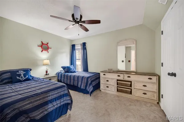 $259,900 | 131 Indian Pointe, Osage Beach, MO 65065
