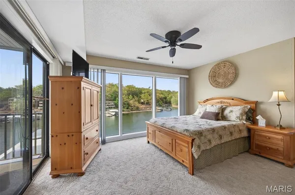 $259,900 | 131 Indian Pointe, Osage Beach, MO 65065