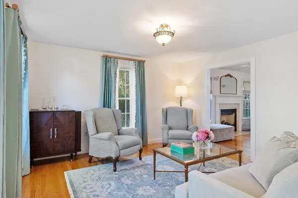 $1,325,000 | 27 Garfield Avenue, Danvers, MA 01923