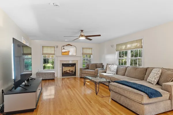 $1,325,000 | 27 Garfield Avenue, Danvers, MA 01923