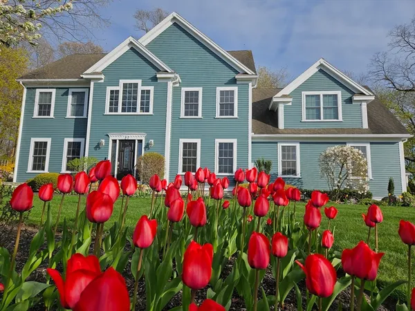 $1,325,000 | 27 Garfield Avenue, Danvers, MA 01923