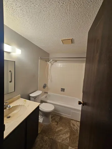 $675 | 808 Hills Avenue, Unit S110, Jackson, MN 56143