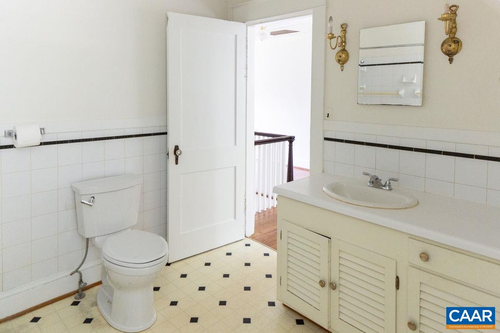 2201-2203 Stadium Road Charlottesville, VA 22903 - Photo 41 of 51