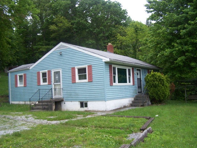 1082 Low Gap Road Princeton, WV 24740 - Photo 1 of 1 Gallery Image 1