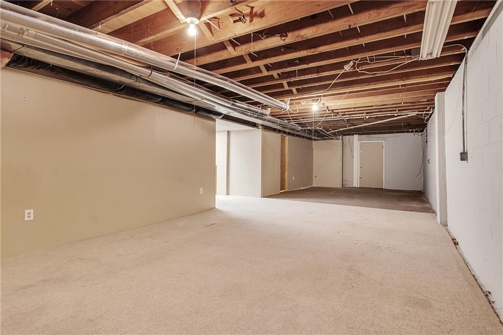 3080 Woodland Road Ambridge, PA 15003 - Photo 15 of 24 Gallery Image 15