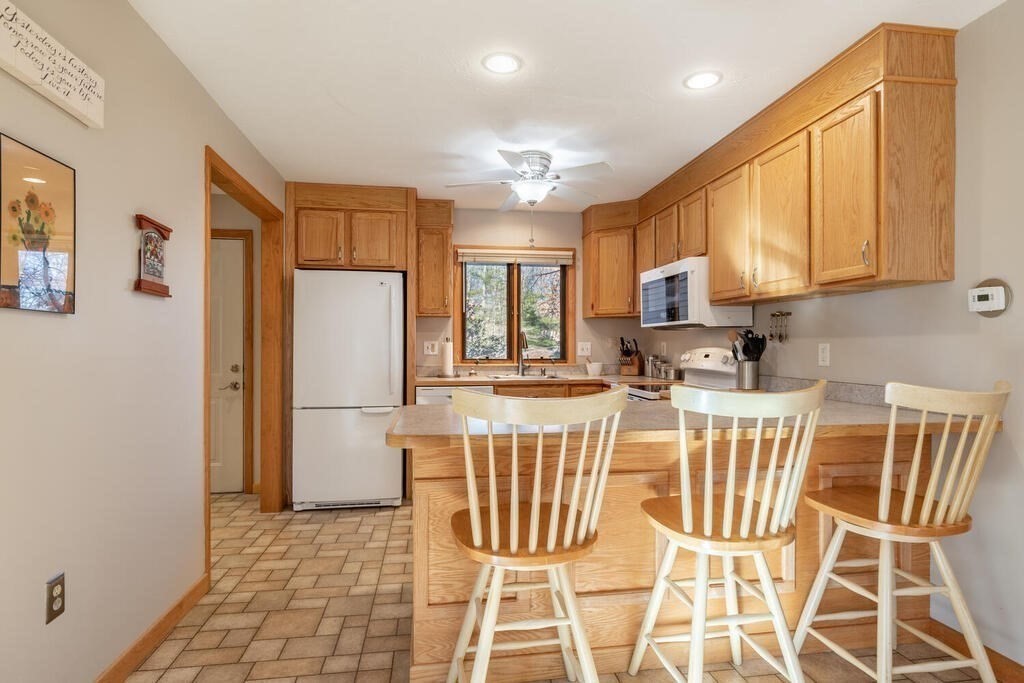 24 Danforth Way, Unit 24 Franklin, MA 02038 - Photo 12 of 30