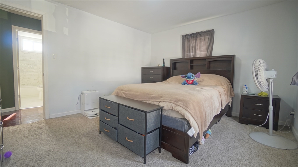 41 Olive Street Springfield, MA 01109 - Photo 25 of 38