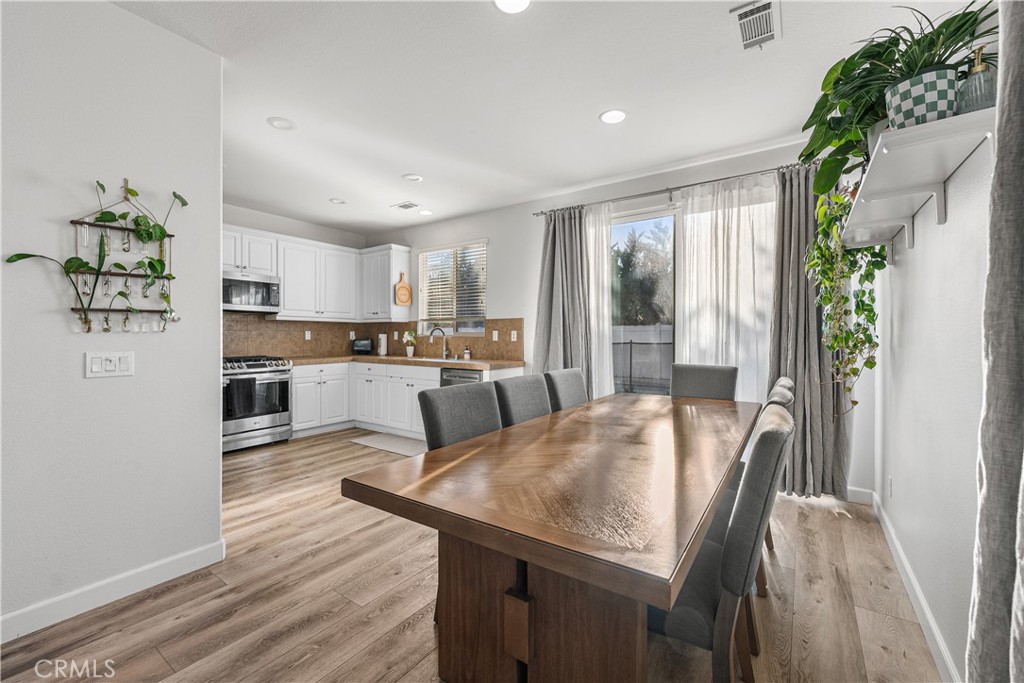 1332 Cellini Court Tehachapi, CA 93561 - Photo 12 of 50