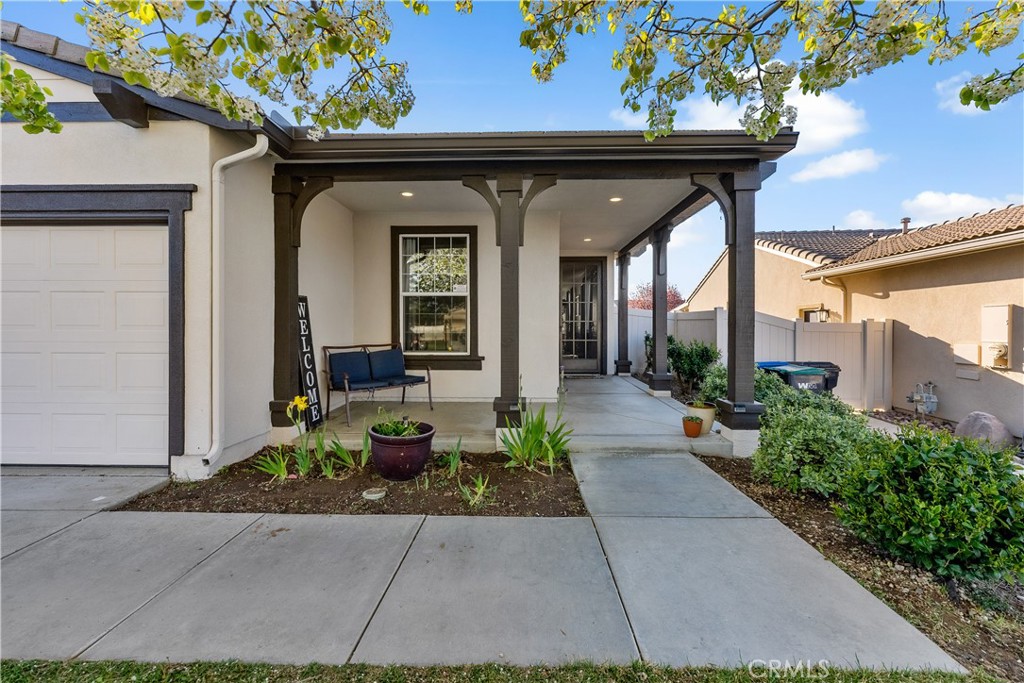 1332 Cellini Court Tehachapi, CA 93561 - Photo 4 of 50