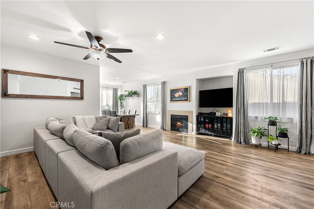 1332 Cellini Court Tehachapi, CA 93561 - Photo 8 of 50