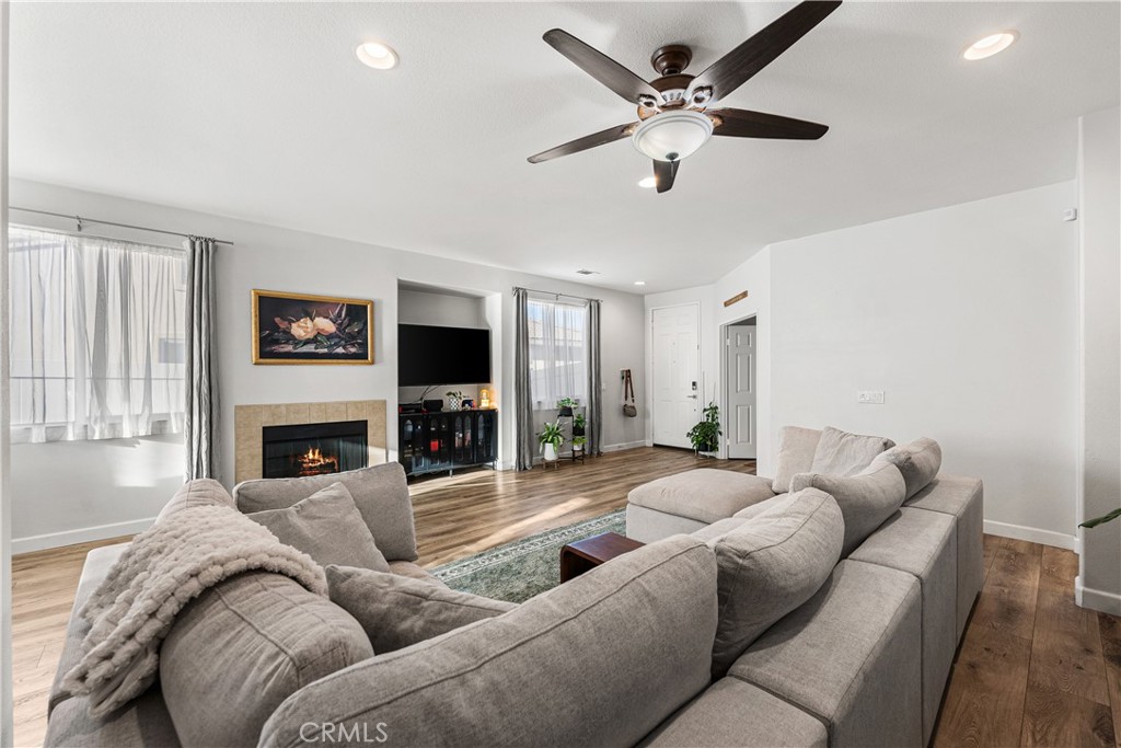 1332 Cellini Court Tehachapi, CA 93561 - Photo 9 of 50