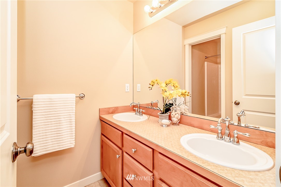 16604 38th Avenue Southeast Bothell, WA 98012 - Photo 27 of 40 Gallery Image 27