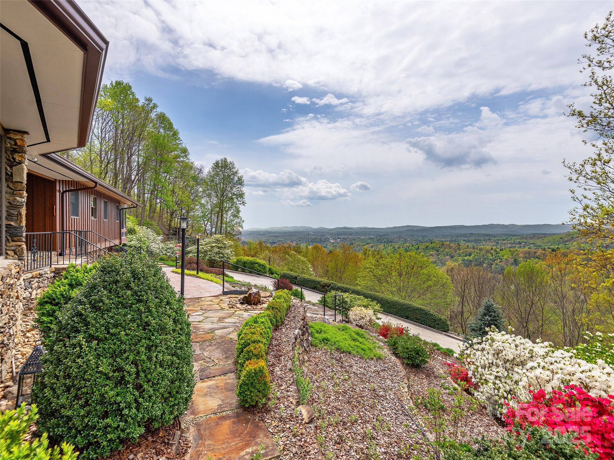 1300 Randy Drive Hendersonville, NC 28791 - Photo 45 of 48