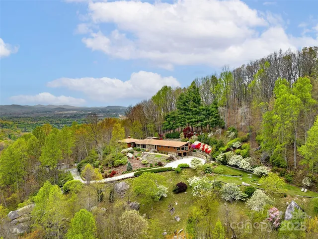 $1,250,000 | 1300 Randy Drive, Hendersonville, NC 28791