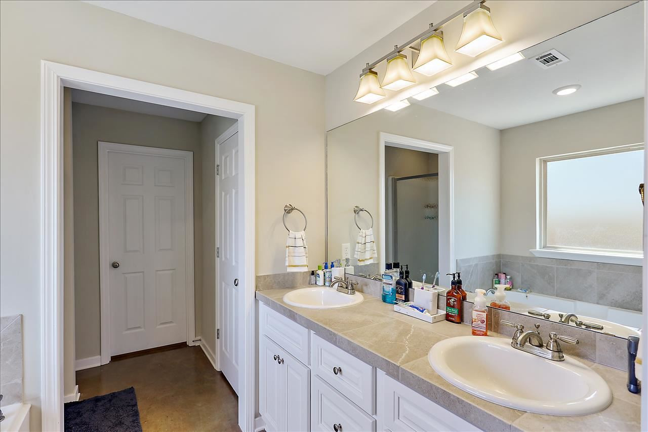 1247 Addison Ln. Brandon, MS 39042 - Photo 20 of 29 Photo 20
