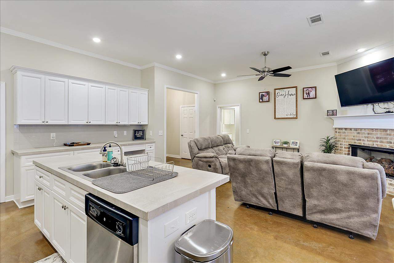 1247 Addison Ln. Brandon, MS 39042 - Photo 6 of 29 Photo 6