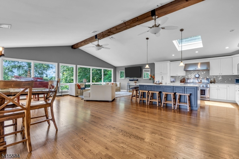 29 Air Castle Isle Hopatcong, NJ 07821 - Photo 11 of 50