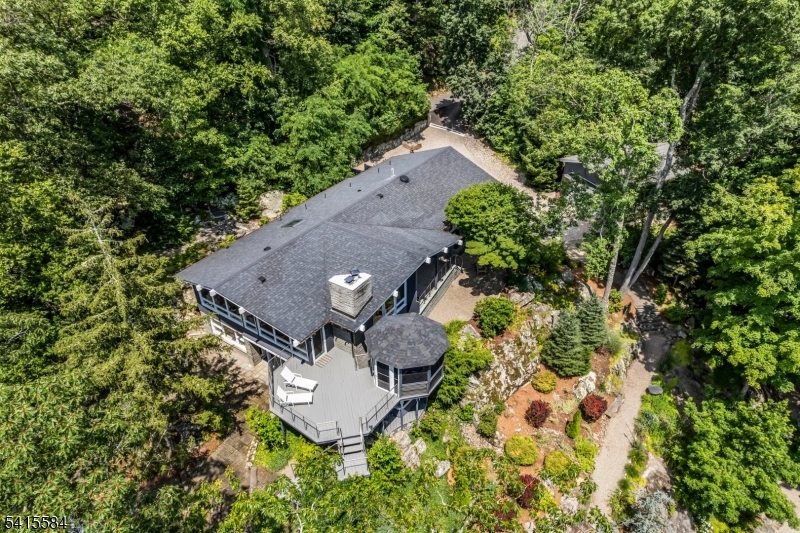 29 Air Castle Isle Hopatcong, NJ 07821 - Photo 2 of 50