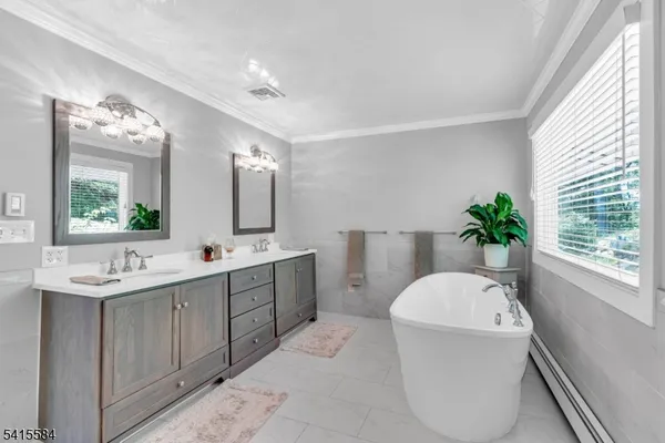 $3,000,000 | 29 Air Castle Isle, Hopatcong, NJ 07821