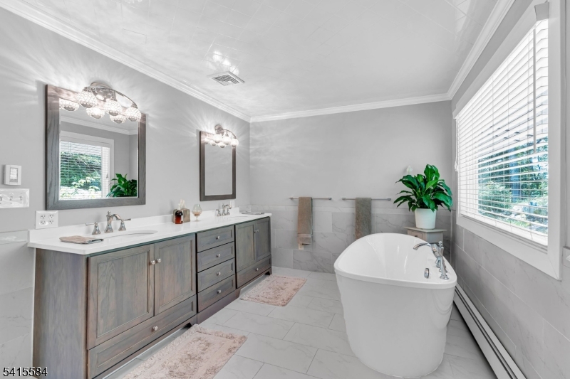 29 Air Castle Isle Hopatcong, NJ 07821 - Photo 23 of 50