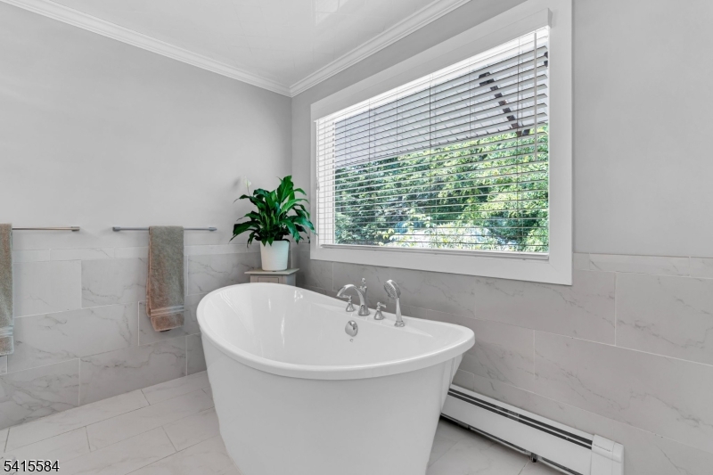 29 Air Castle Isle Hopatcong, NJ 07821 - Photo 25 of 50
