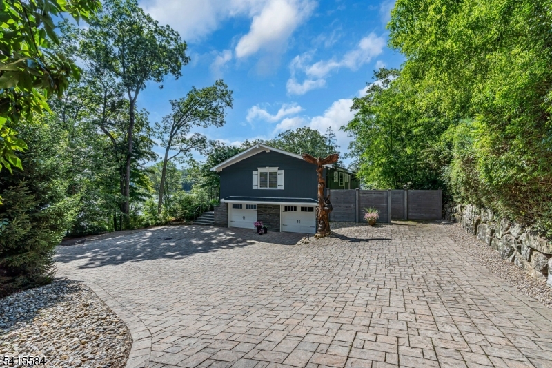 29 Air Castle Isle Hopatcong, NJ 07821 - Photo 8 of 50