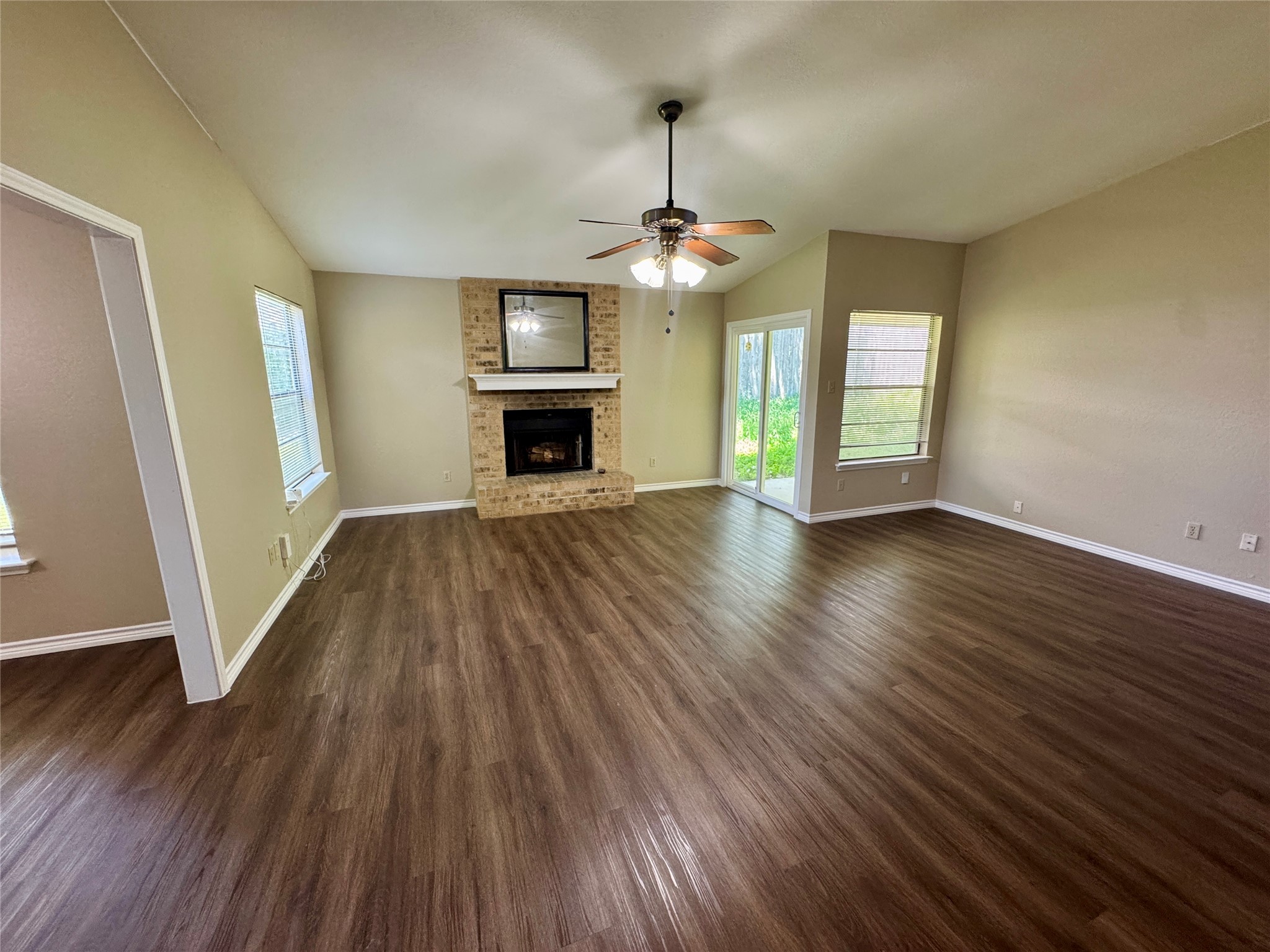 7206 Smokey Hill Road Austin, TX 78736 - Photo 4 of 27