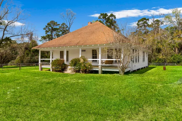 $310,000 | 2 Triple Creek Loop, Livingston, TX 77351