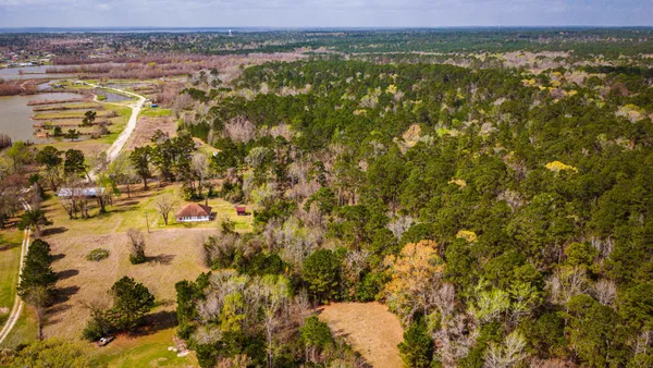 $310,000 | 2 Triple Creek Loop, Livingston, TX 77351