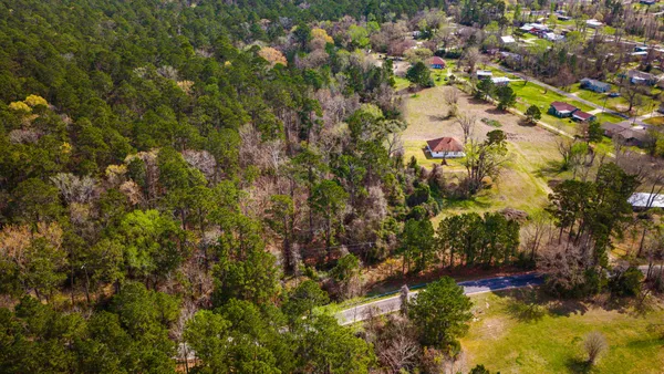 $310,000 | 2 Triple Creek Loop, Livingston, TX 77351