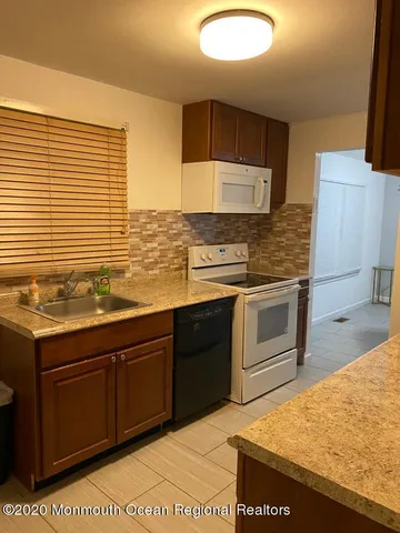 $2,800 | 328 Jersey Avenue, Elberon, NJ 07740