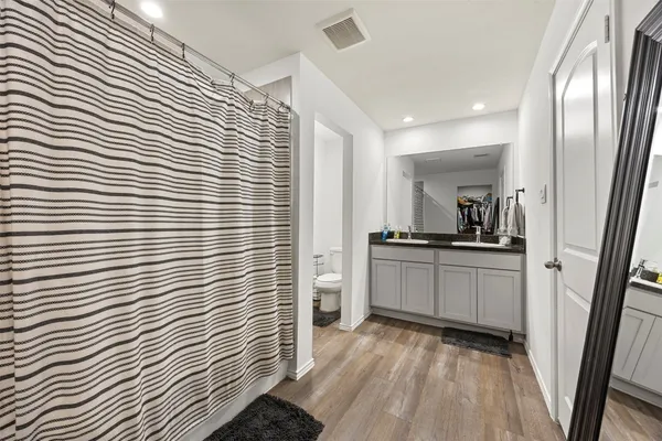 $2,300 | 5455 Desert Glen Dr Spring, Spring, TX 77373