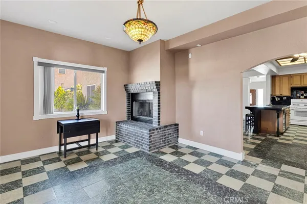 $549,999 | 12529 Marchmont Court, Victorville, CA 92392