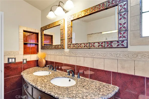 $549,999 | 12529 Marchmont Court, Victorville, CA 92392
