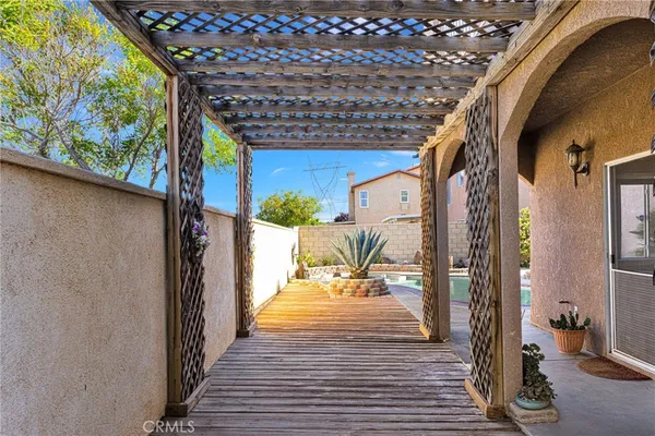$549,999 | 12529 Marchmont Court, Victorville, CA 92392