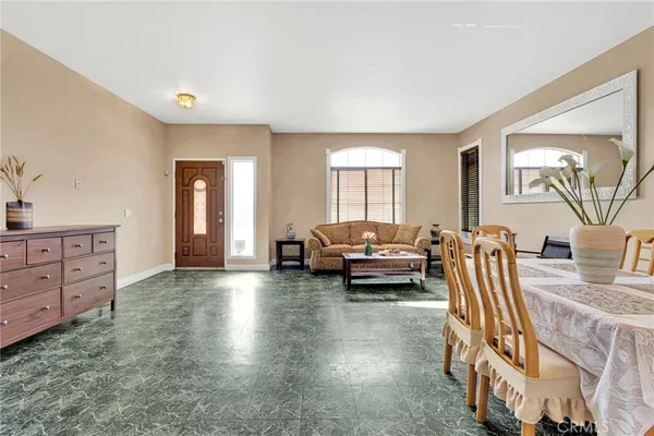 $549,999 | 12529 Marchmont Court, Victorville, CA 92392